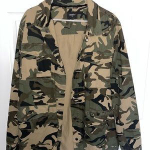 Forever 21 Men’s Camouflage Jacket